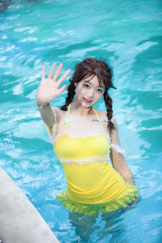 小林 – 《泳池的少女》[14P]-蜜私库