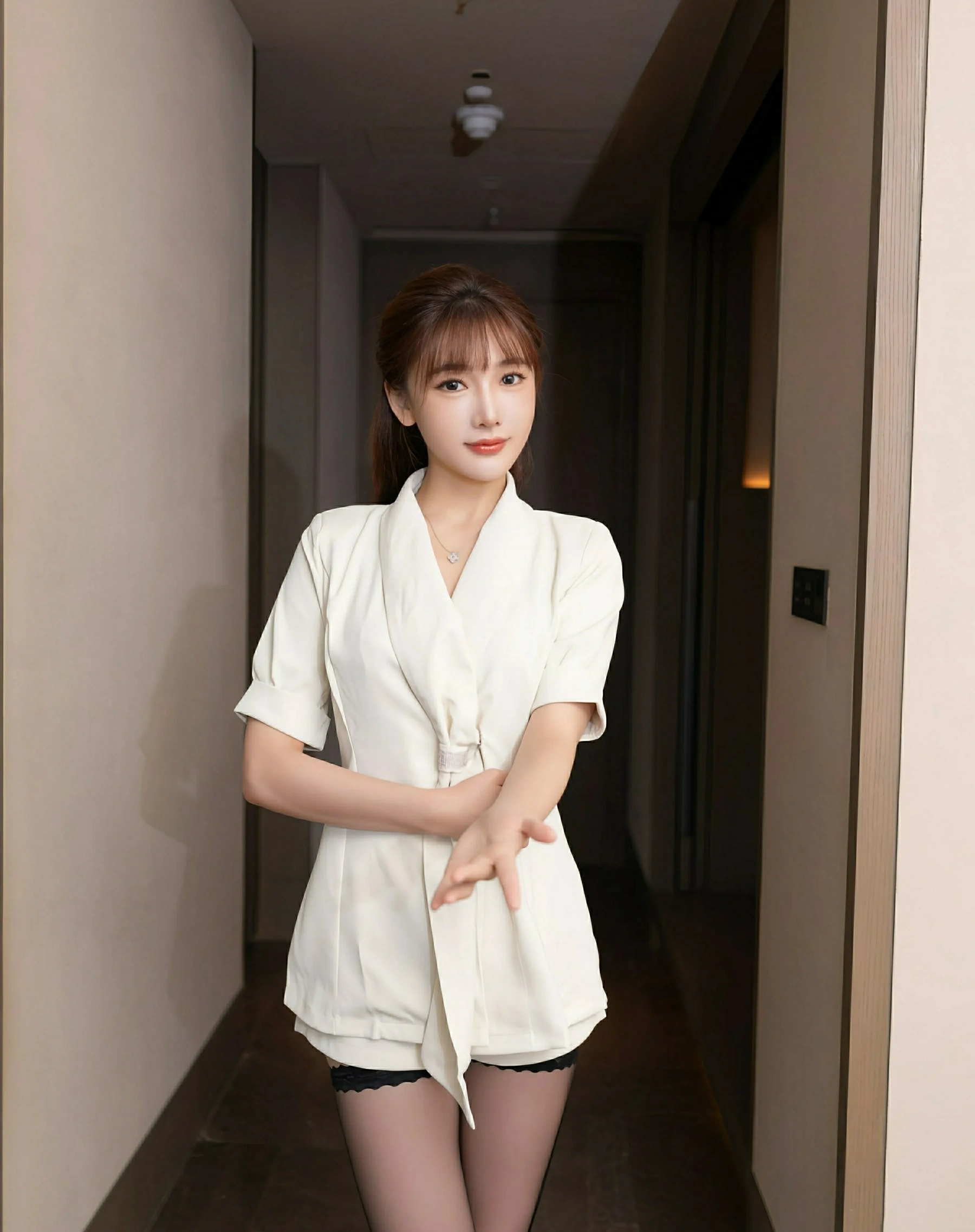 图片[2]-秀人网 No.10650 陆萱萱 [70P]-蜜私库